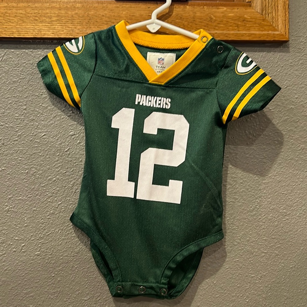 Green Bay Packers Rodger’s Baby Onsie Size 6-9 Mths